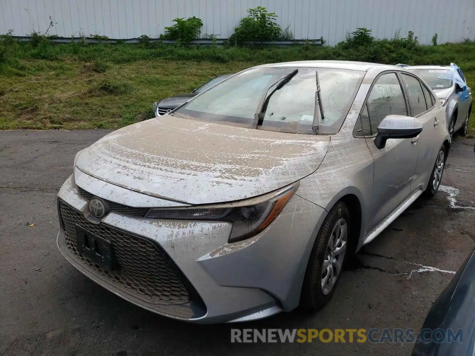 2 Photograph of a damaged car 5YFEPMAE9MP221837 TOYOTA COROLLA 2021