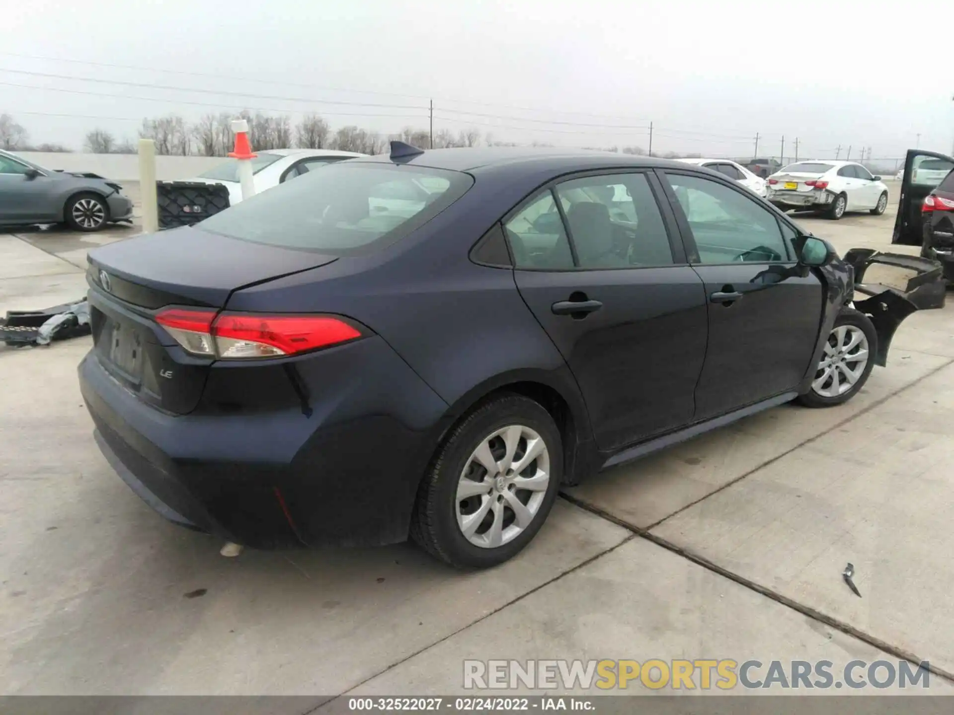 4 Photograph of a damaged car 5YFEPMAE9MP226259 TOYOTA COROLLA 2021