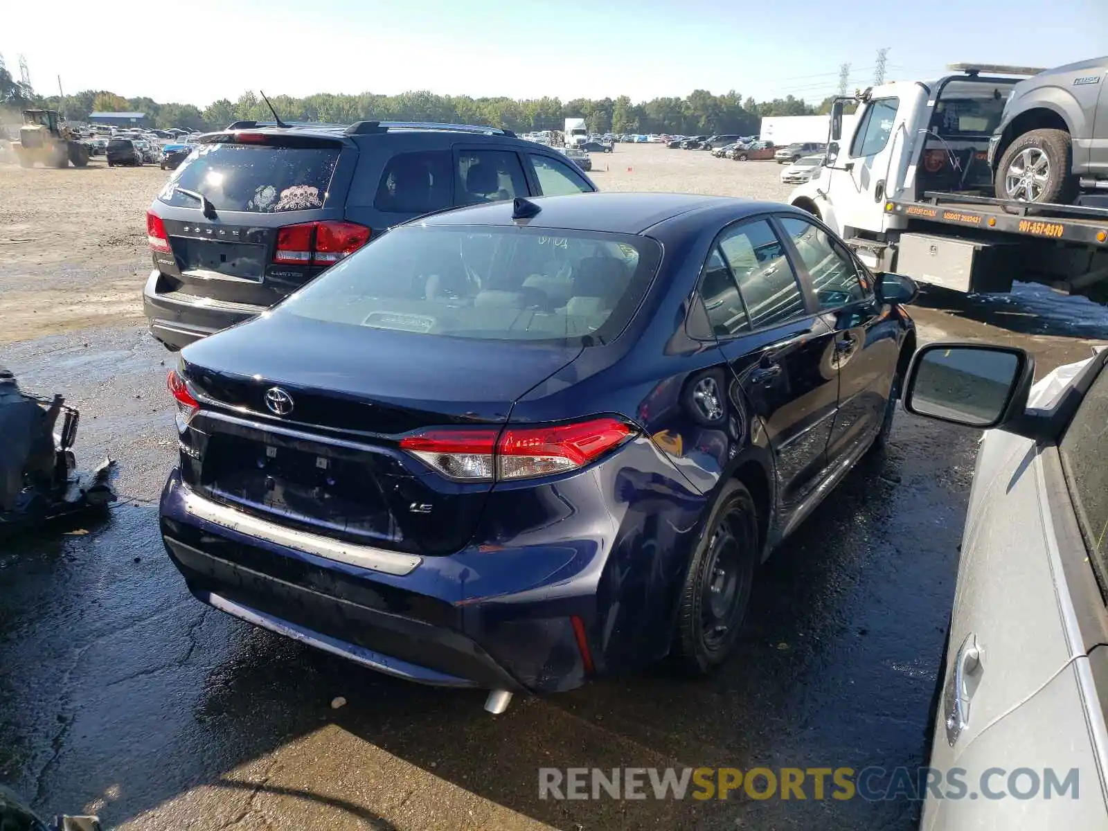 4 Photograph of a damaged car 5YFEPMAE9MP226505 TOYOTA COROLLA 2021