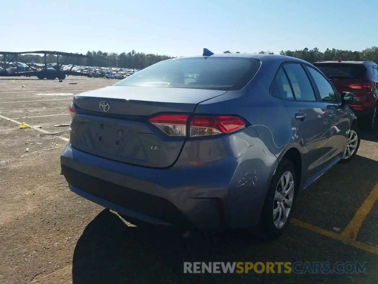 4 Photograph of a damaged car 5YFEPMAE9MP232658 TOYOTA COROLLA 2021