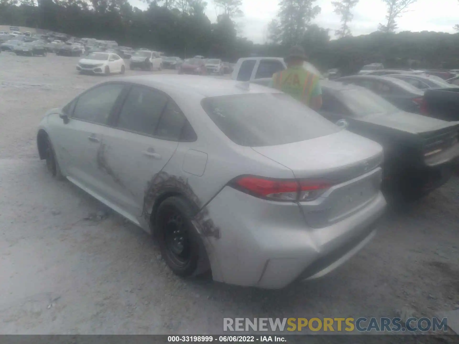 3 Photograph of a damaged car 5YFEPMAE9MP233163 TOYOTA COROLLA 2021