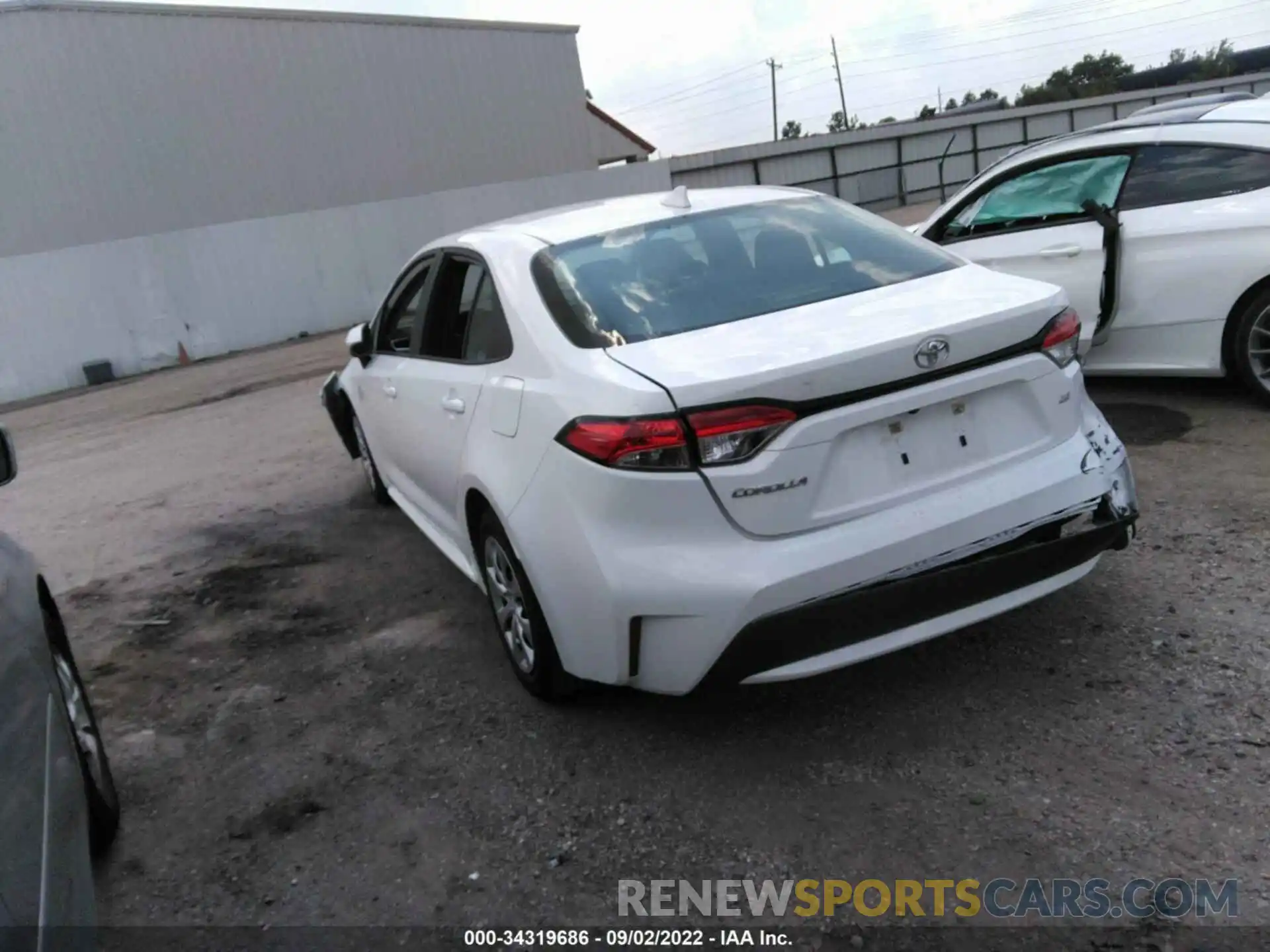 3 Photograph of a damaged car 5YFEPMAE9MP233292 TOYOTA COROLLA 2021