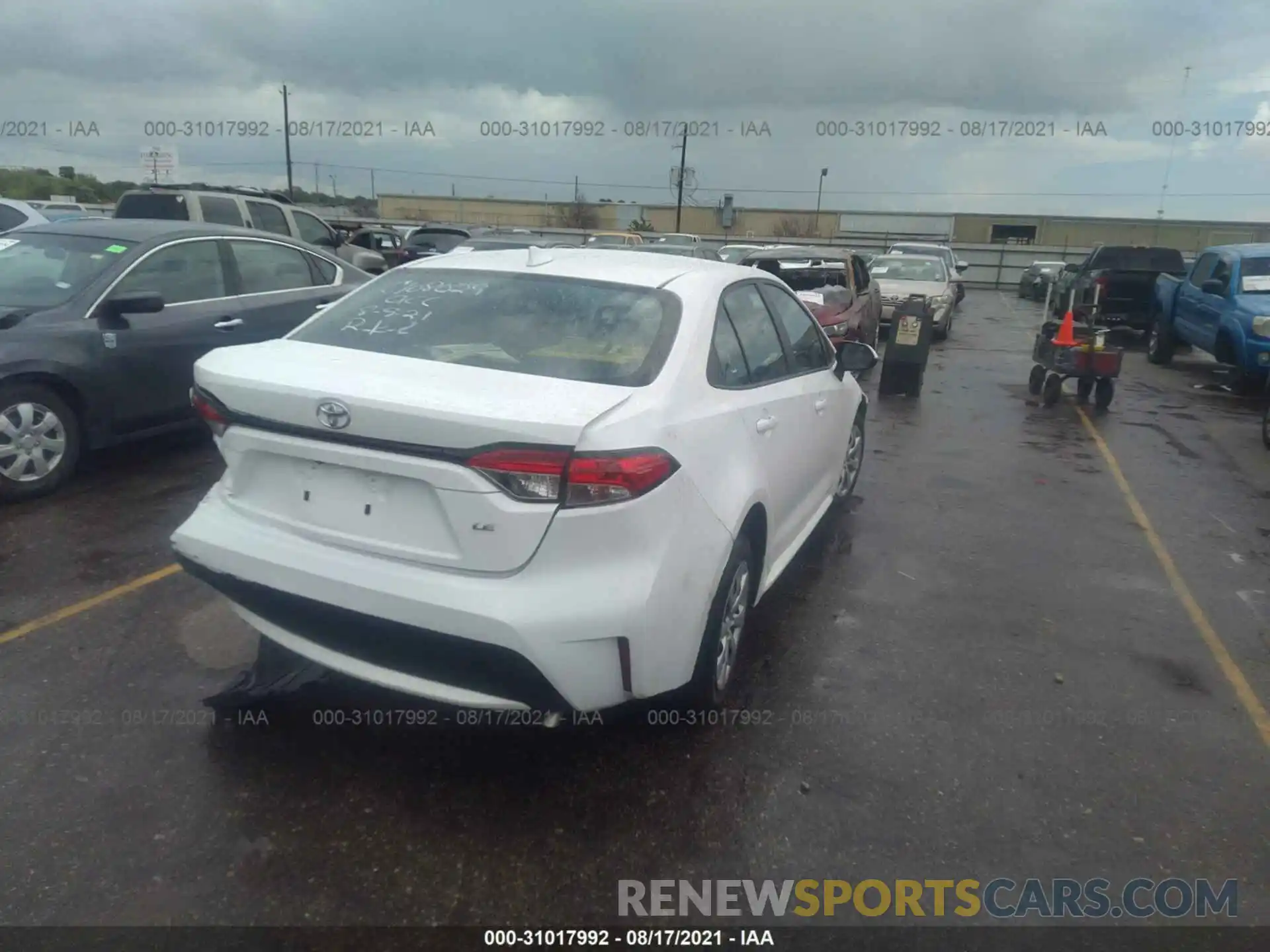 4 Photograph of a damaged car 5YFEPMAE9MP241537 TOYOTA COROLLA 2021