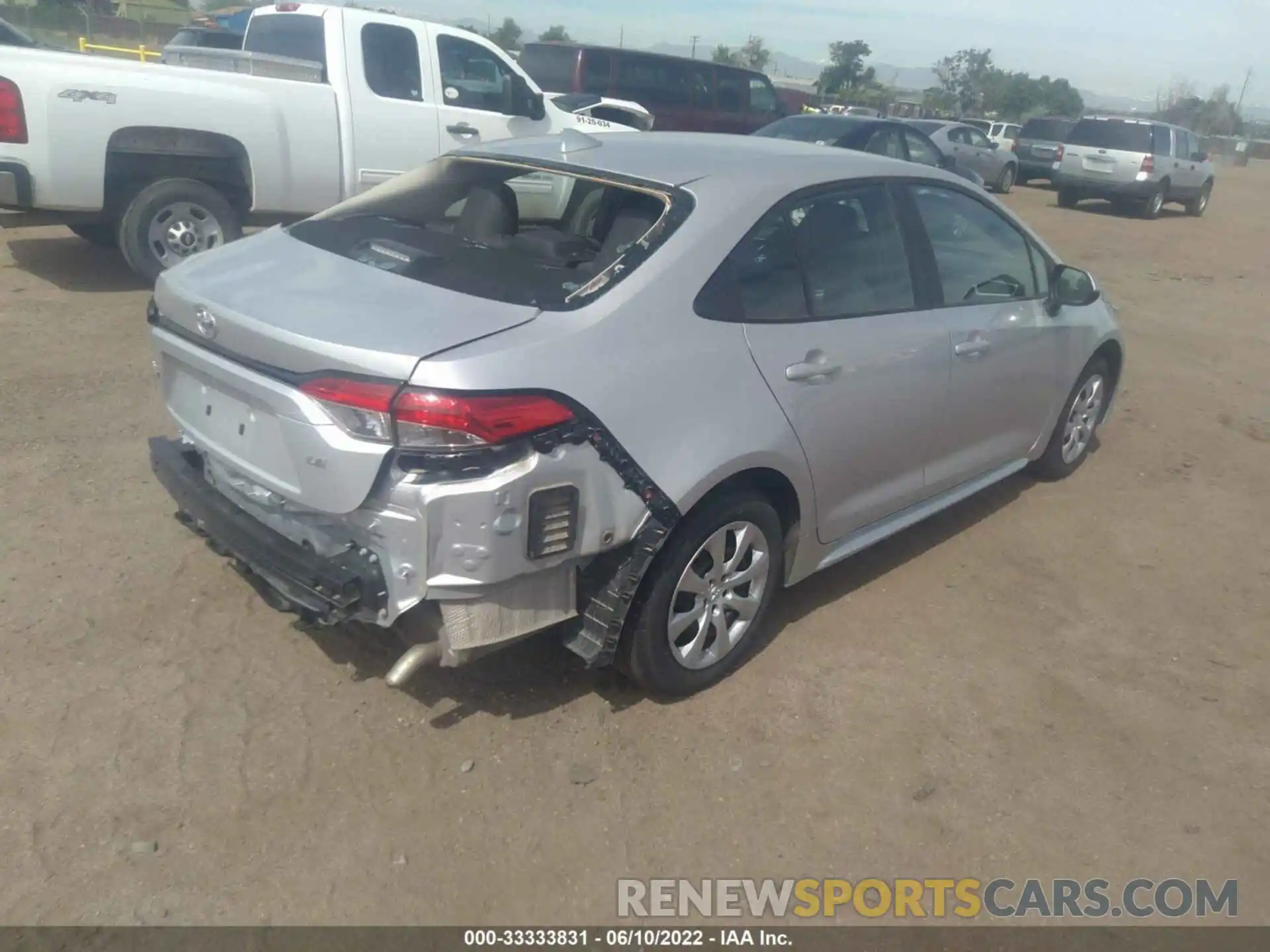 4 Photograph of a damaged car 5YFEPMAE9MP248956 TOYOTA COROLLA 2021