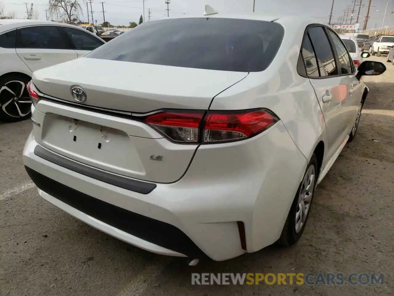 4 Photograph of a damaged car 5YFEPMAE9MP249508 TOYOTA COROLLA 2021