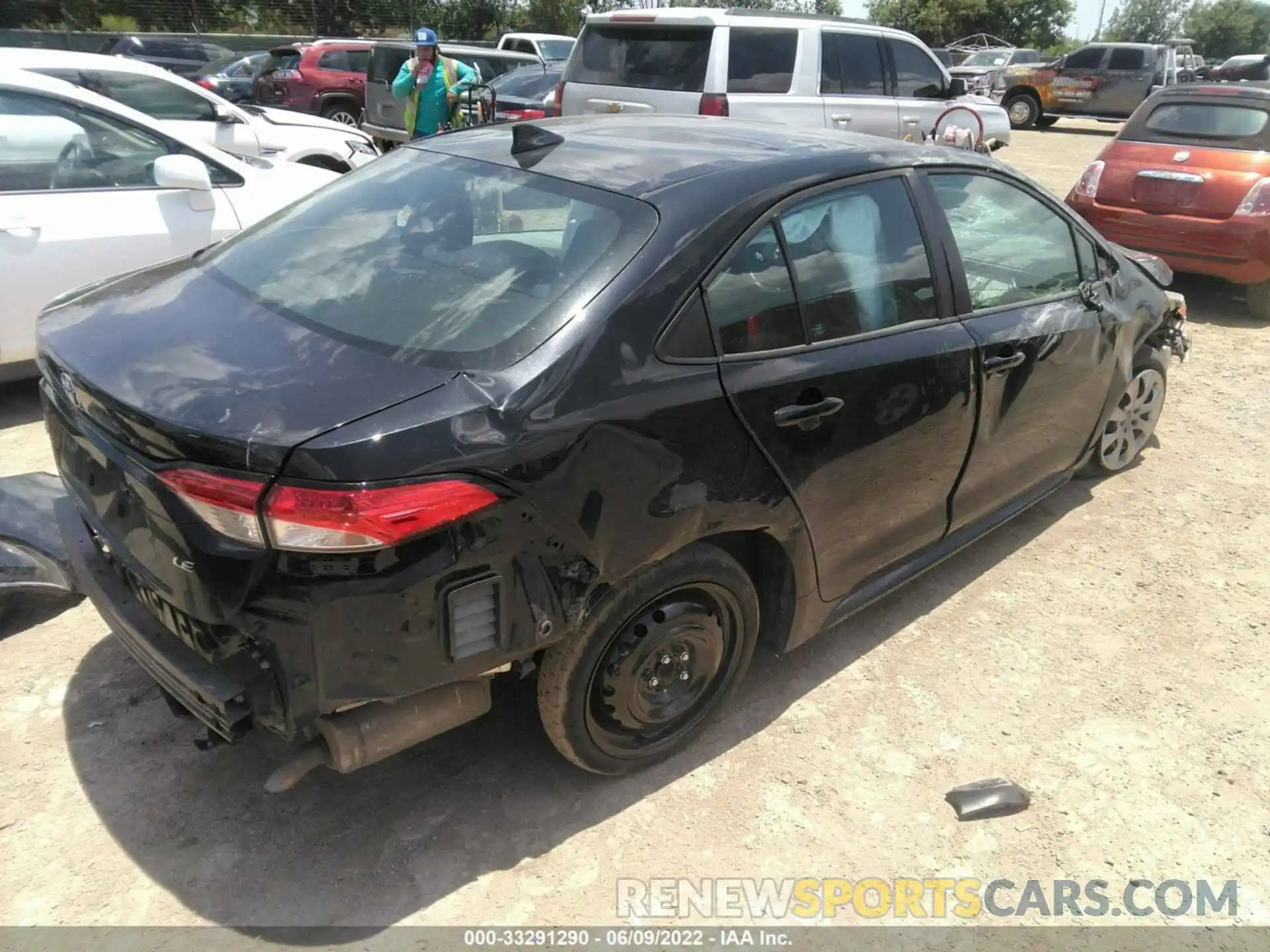 4 Photograph of a damaged car 5YFEPMAE9MP250304 TOYOTA COROLLA 2021