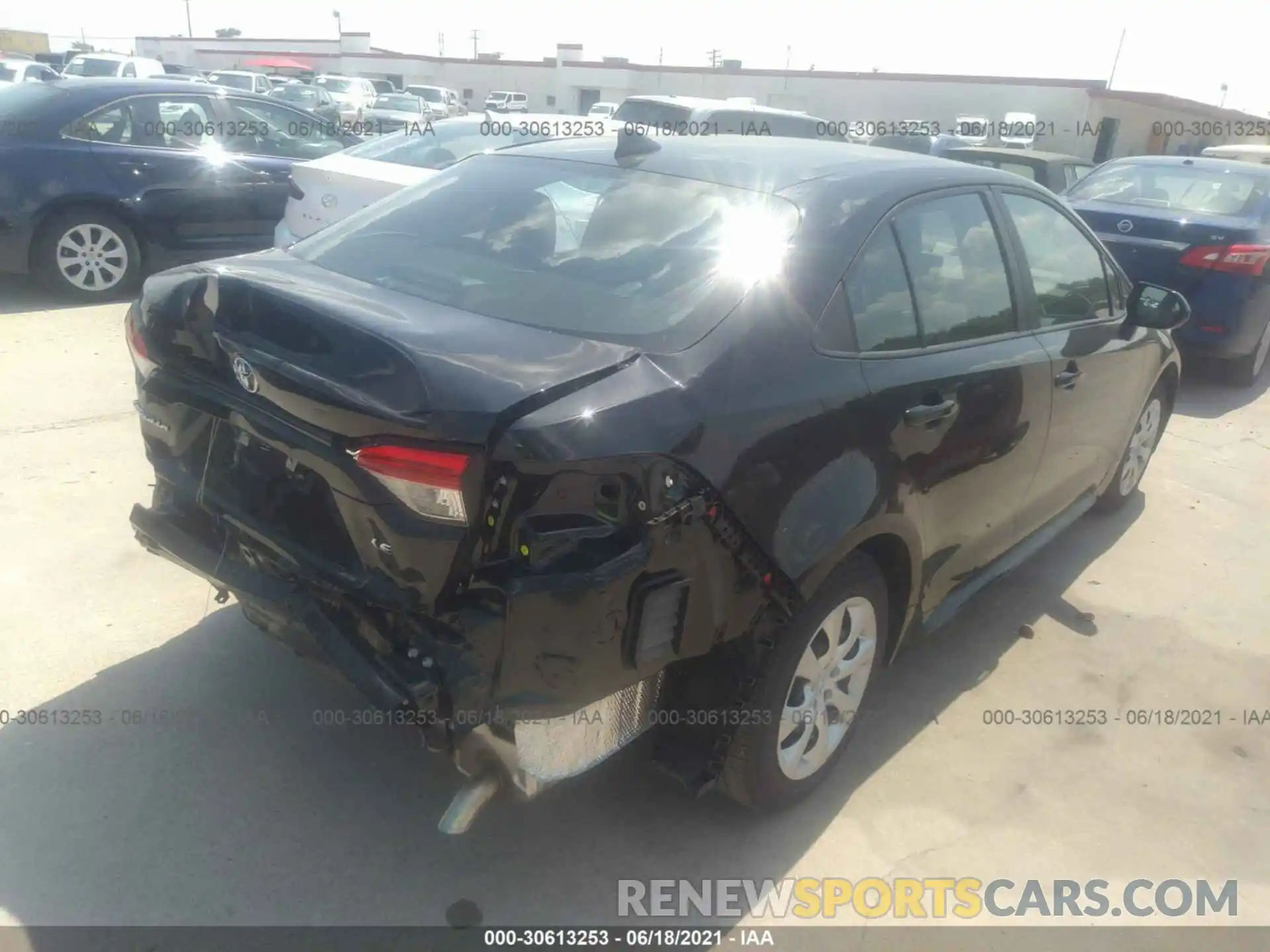 4 Photograph of a damaged car 5YFEPMAE9MP250433 TOYOTA COROLLA 2021