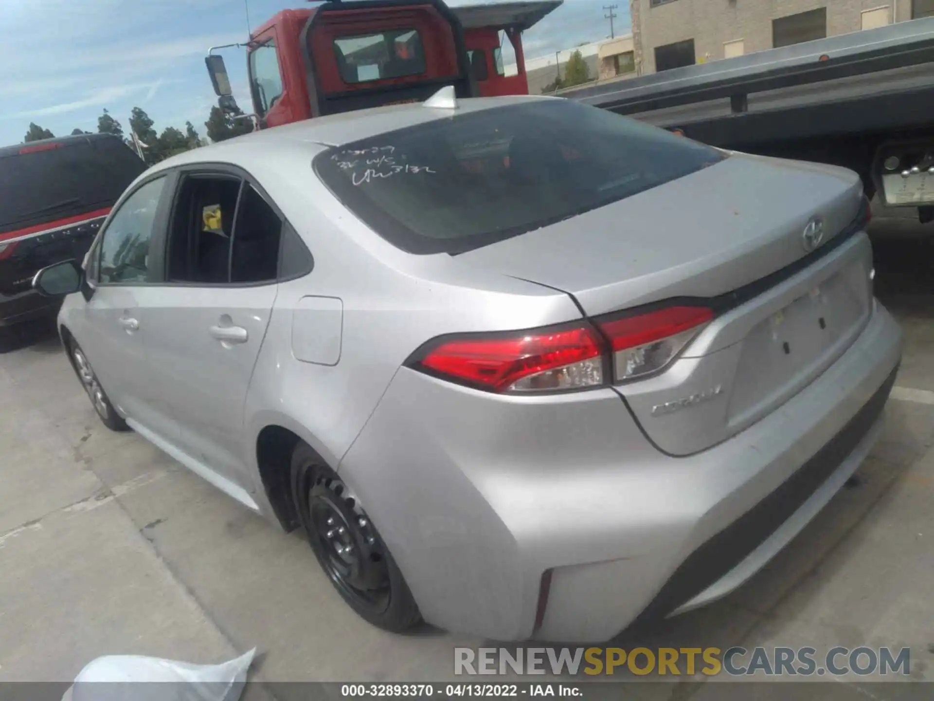 3 Photograph of a damaged car 5YFEPMAE9MP253574 TOYOTA COROLLA 2021