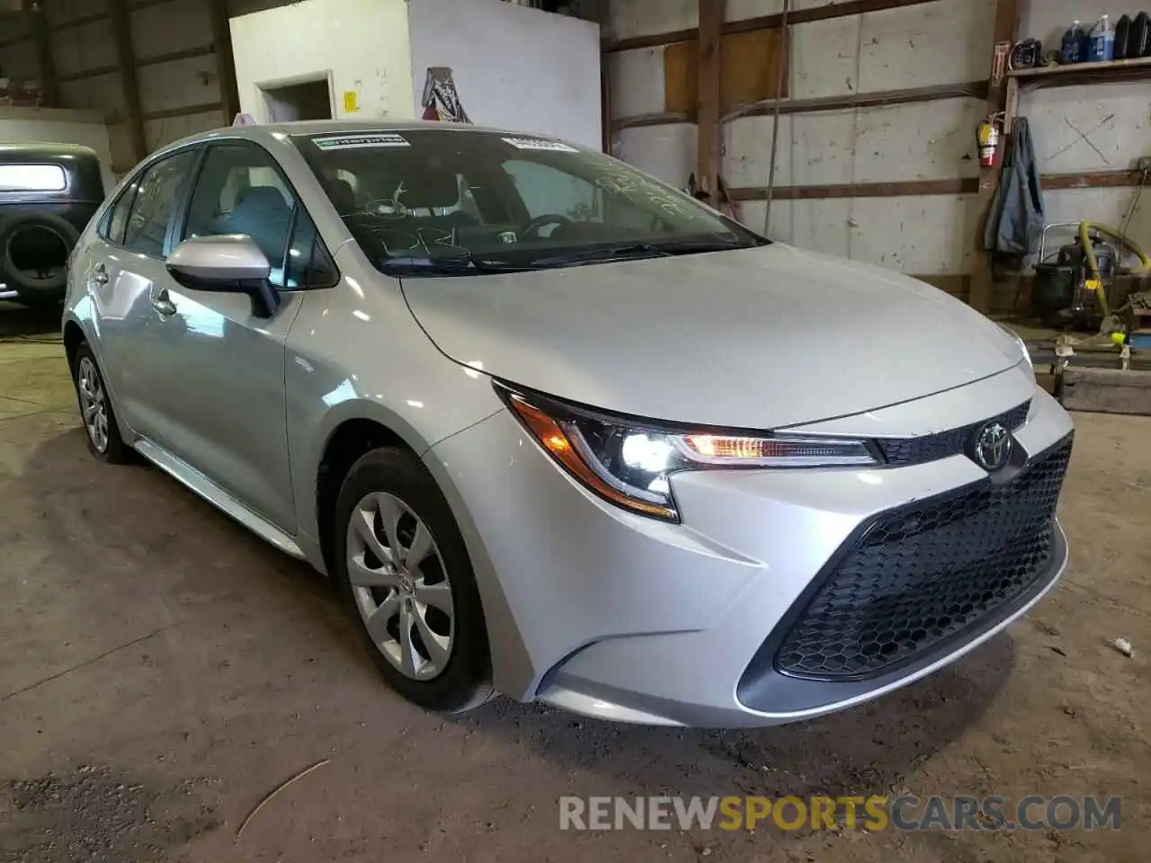 1 Photograph of a damaged car 5YFEPMAE9MP254241 TOYOTA COROLLA 2021