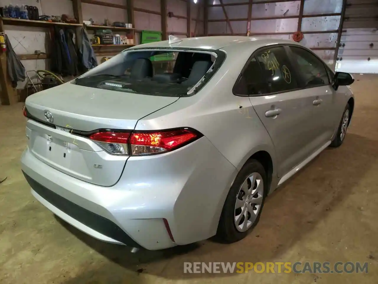 4 Photograph of a damaged car 5YFEPMAE9MP254241 TOYOTA COROLLA 2021