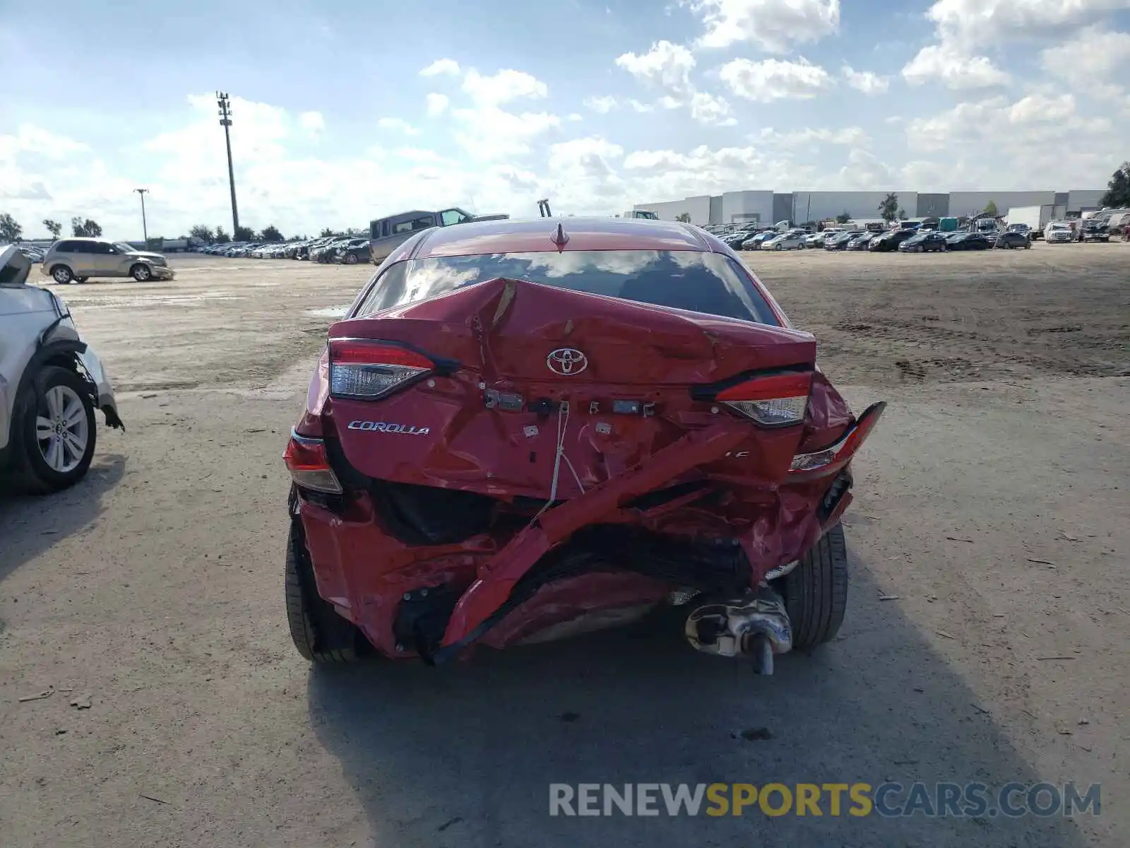 9 Photograph of a damaged car 5YFEPMAE9MP255115 TOYOTA COROLLA 2021