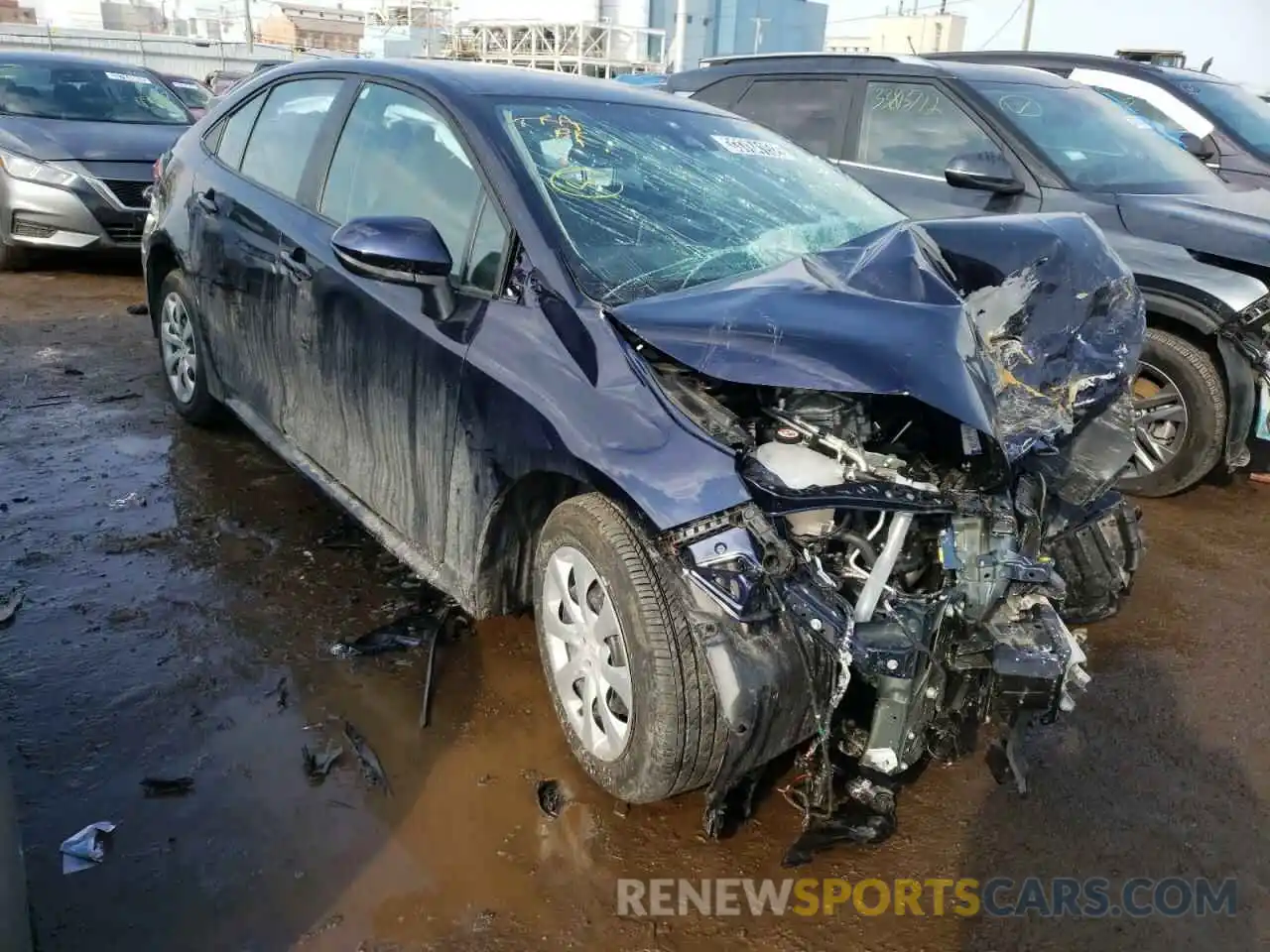 1 Photograph of a damaged car 5YFEPMAE9MP256233 TOYOTA COROLLA 2021