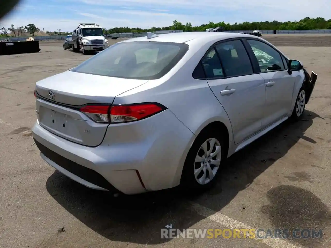 4 Photograph of a damaged car 5YFEPMAE9MP259181 TOYOTA COROLLA 2021