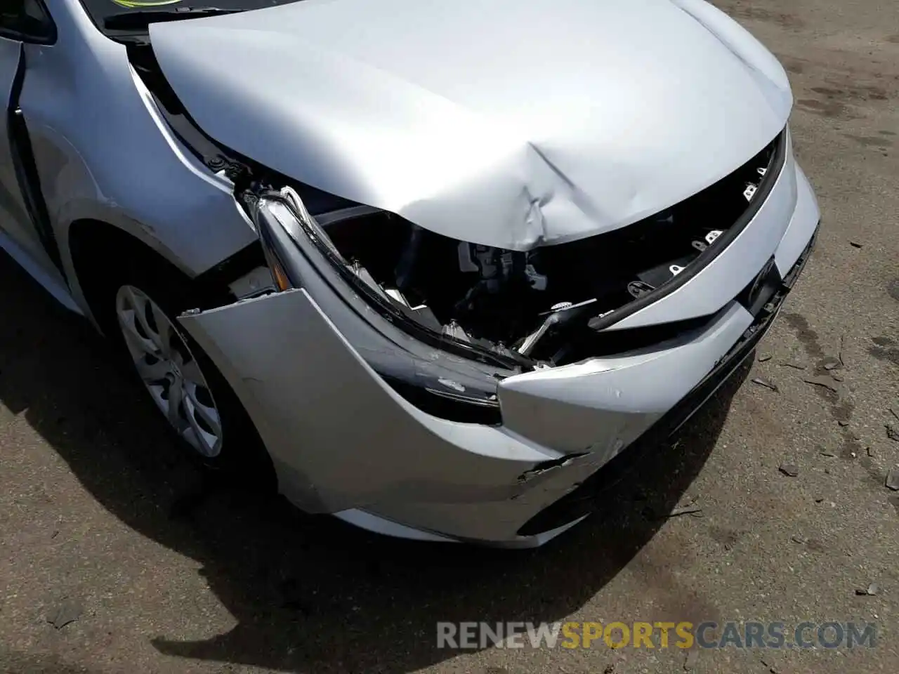 9 Photograph of a damaged car 5YFEPMAE9MP259181 TOYOTA COROLLA 2021