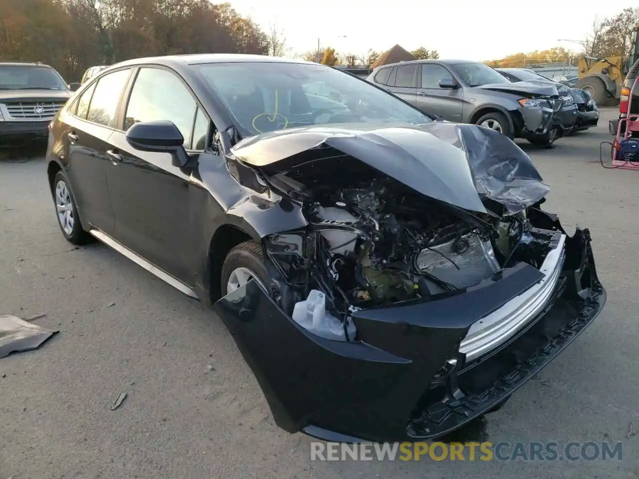 1 Photograph of a damaged car 5YFEPMAE9MP260329 TOYOTA COROLLA 2021