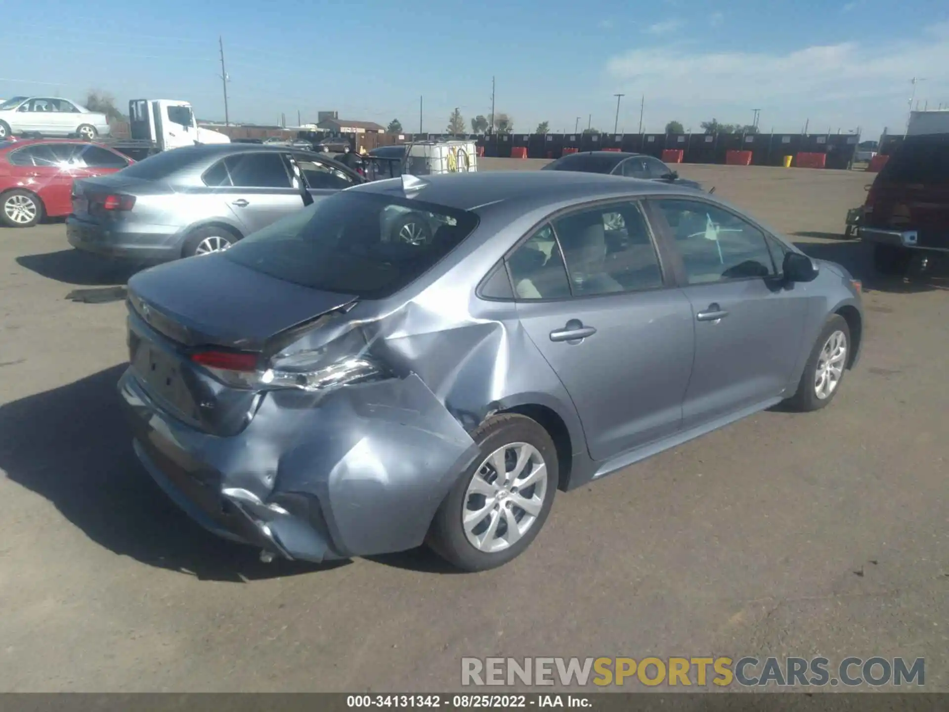 4 Photograph of a damaged car 5YFEPMAE9MP262078 TOYOTA COROLLA 2021