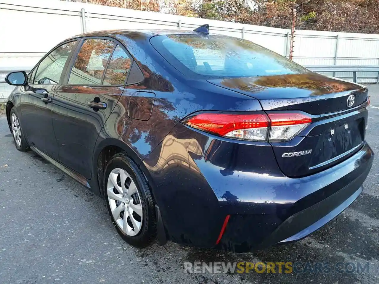 3 Photograph of a damaged car 5YFEPMAE9MP263263 TOYOTA COROLLA 2021