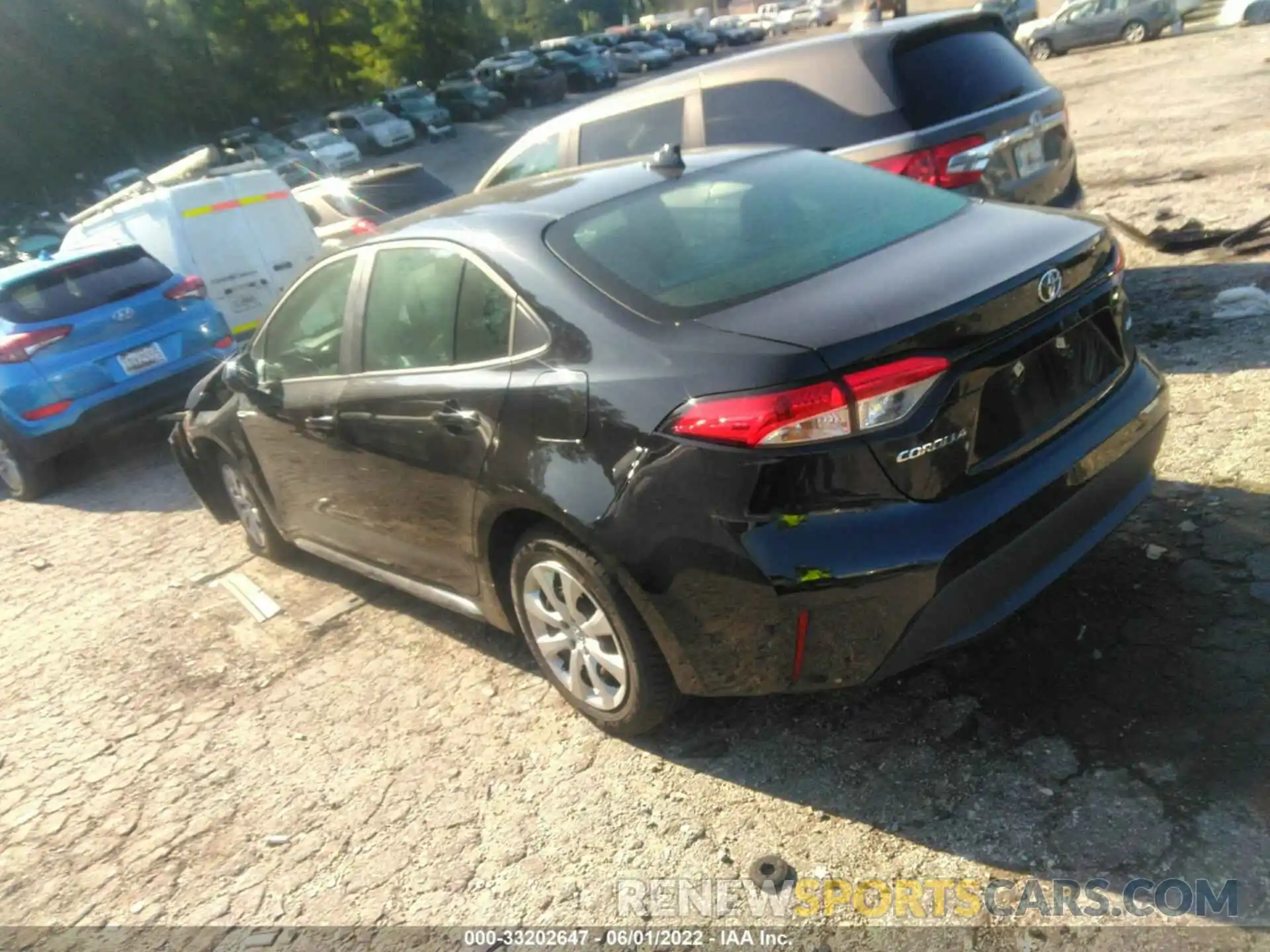 3 Photograph of a damaged car 5YFEPMAE9MP264140 TOYOTA COROLLA 2021