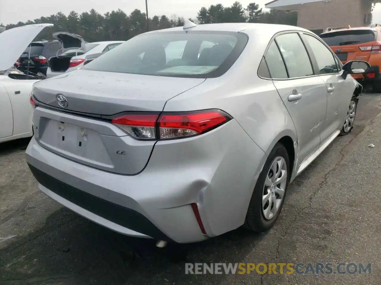 4 Photograph of a damaged car 5YFEPMAE9MP268141 TOYOTA COROLLA 2021