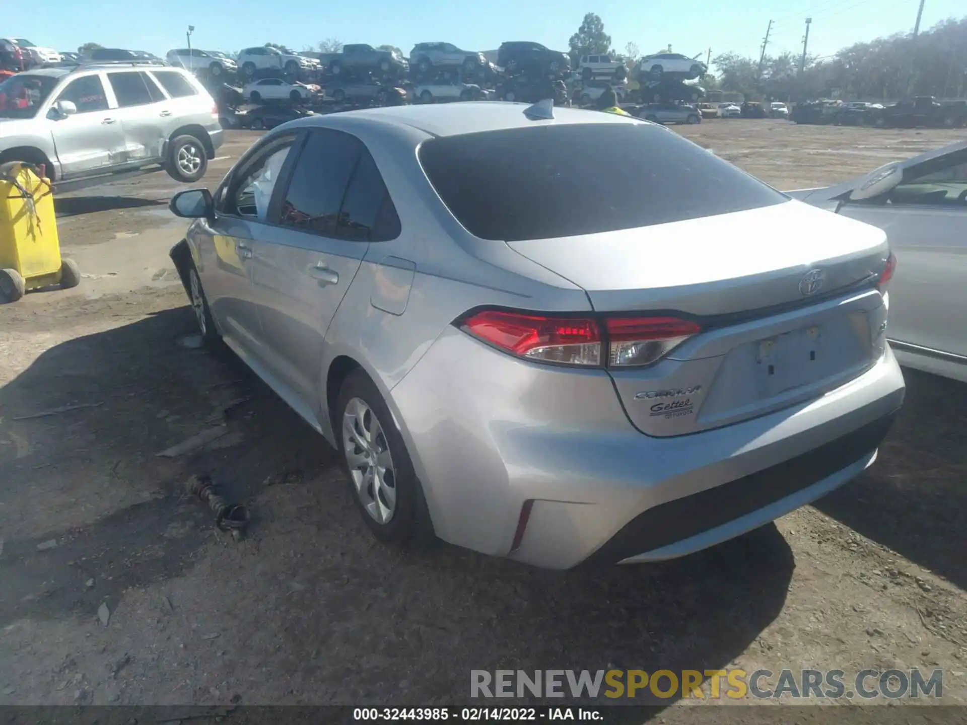 3 Photograph of a damaged car 5YFEPMAEXMP152592 TOYOTA COROLLA 2021