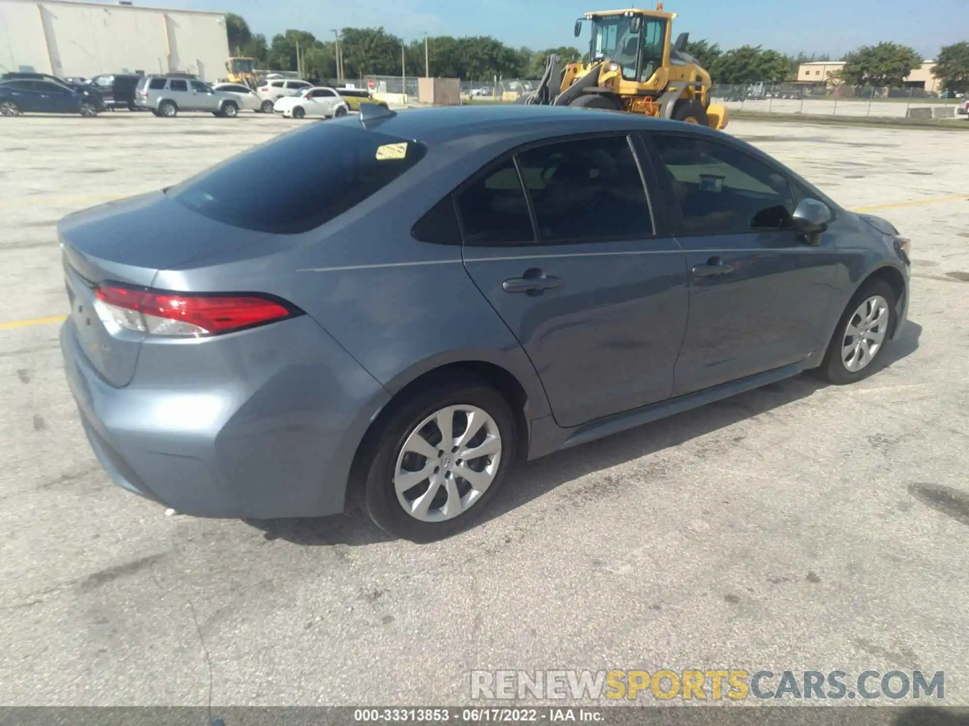 4 Photograph of a damaged car 5YFEPMAEXMP153273 TOYOTA COROLLA 2021