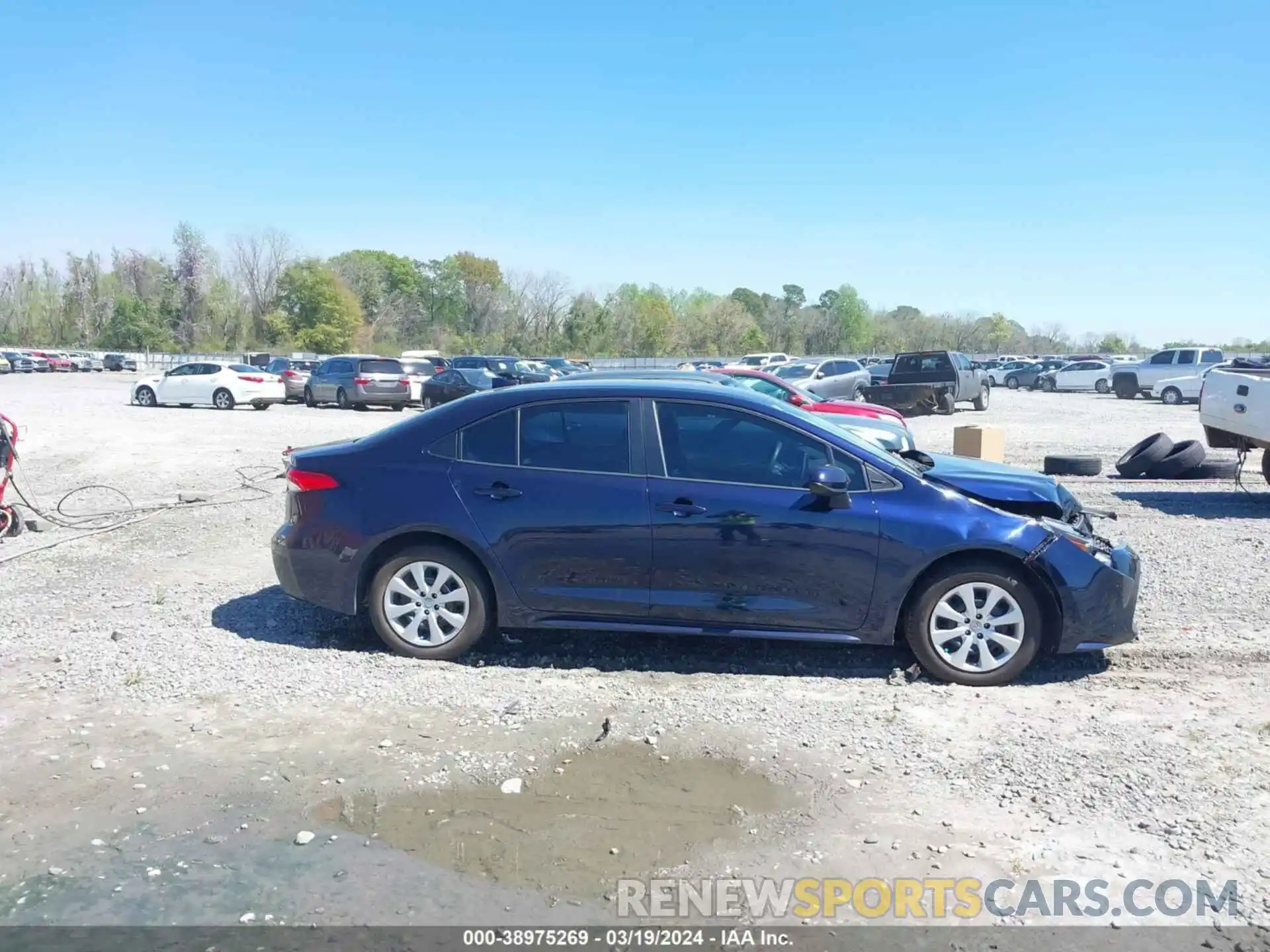 13 Photograph of a damaged car 5YFEPMAEXMP163334 TOYOTA COROLLA 2021