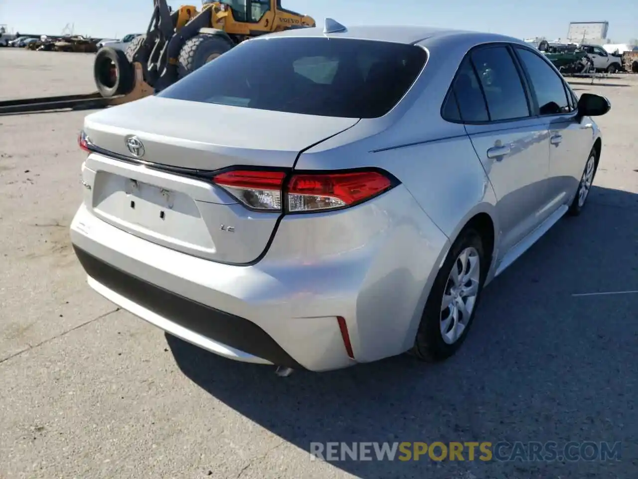 4 Photograph of a damaged car 5YFEPMAEXMP164872 TOYOTA COROLLA 2021