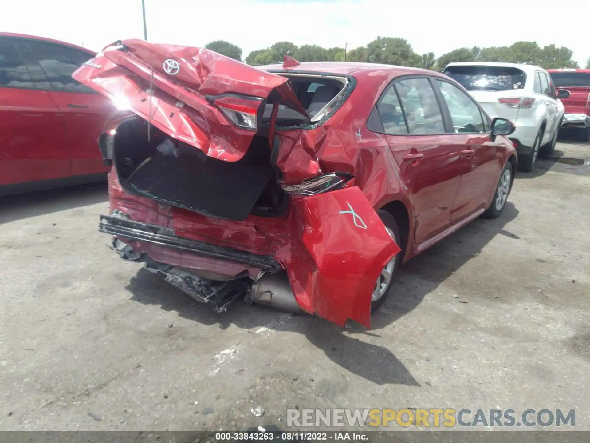 4 Photograph of a damaged car 5YFEPMAEXMP169909 TOYOTA COROLLA 2021