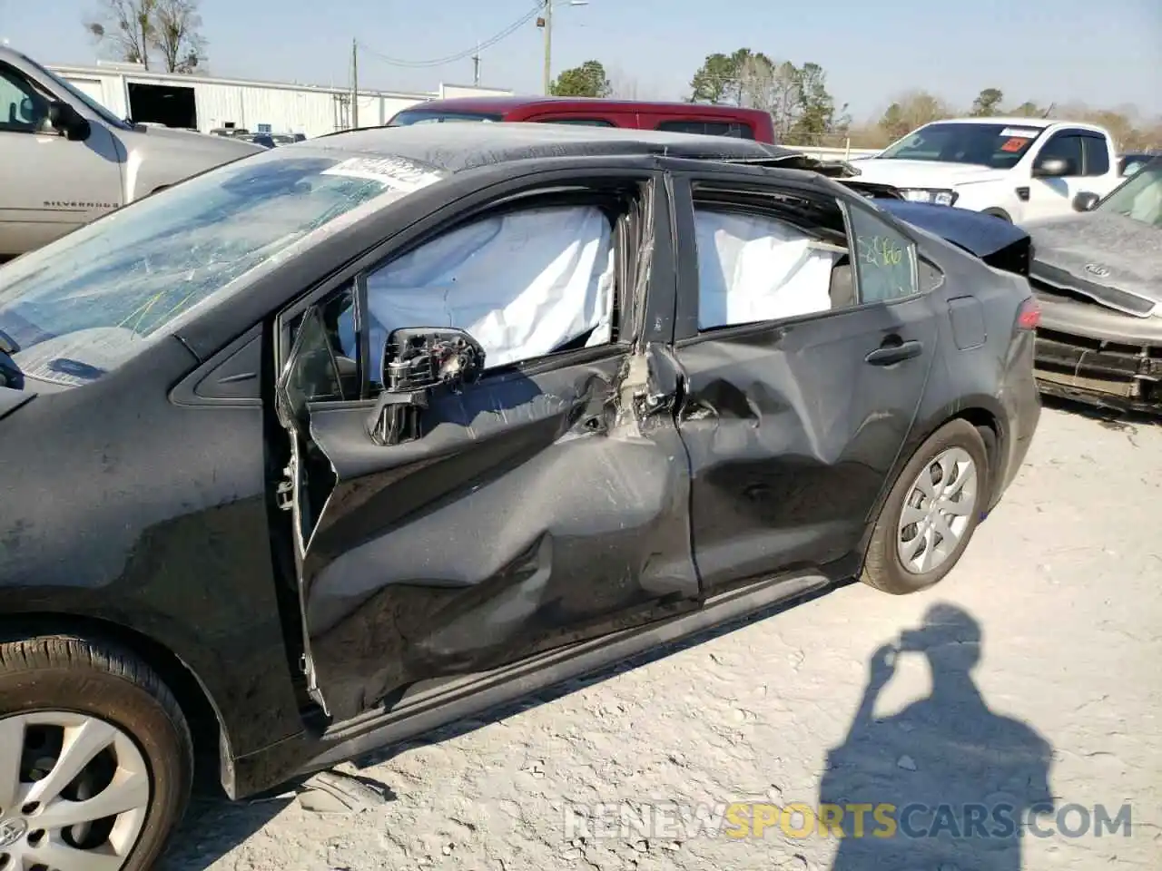 10 Photograph of a damaged car 5YFEPMAEXMP172079 TOYOTA COROLLA 2021