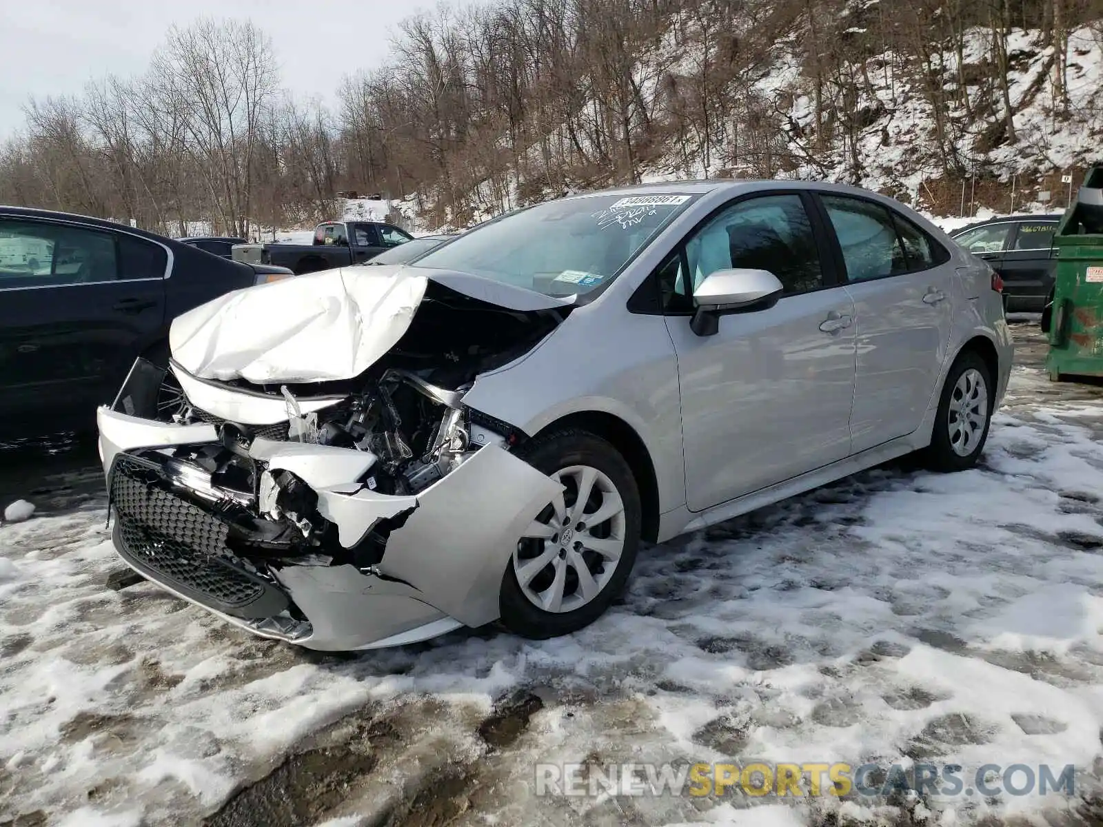 2 Фотография поврежденного автомобиля 5YFEPMAEXMP174673 TOYOTA COROLLA 2021