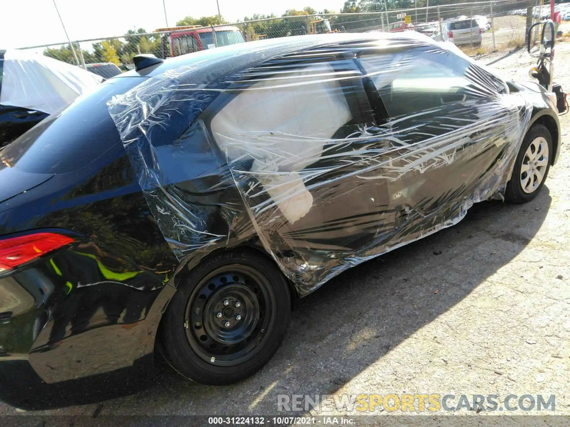 6 Photograph of a damaged car 5YFEPMAEXMP175449 TOYOTA COROLLA 2021