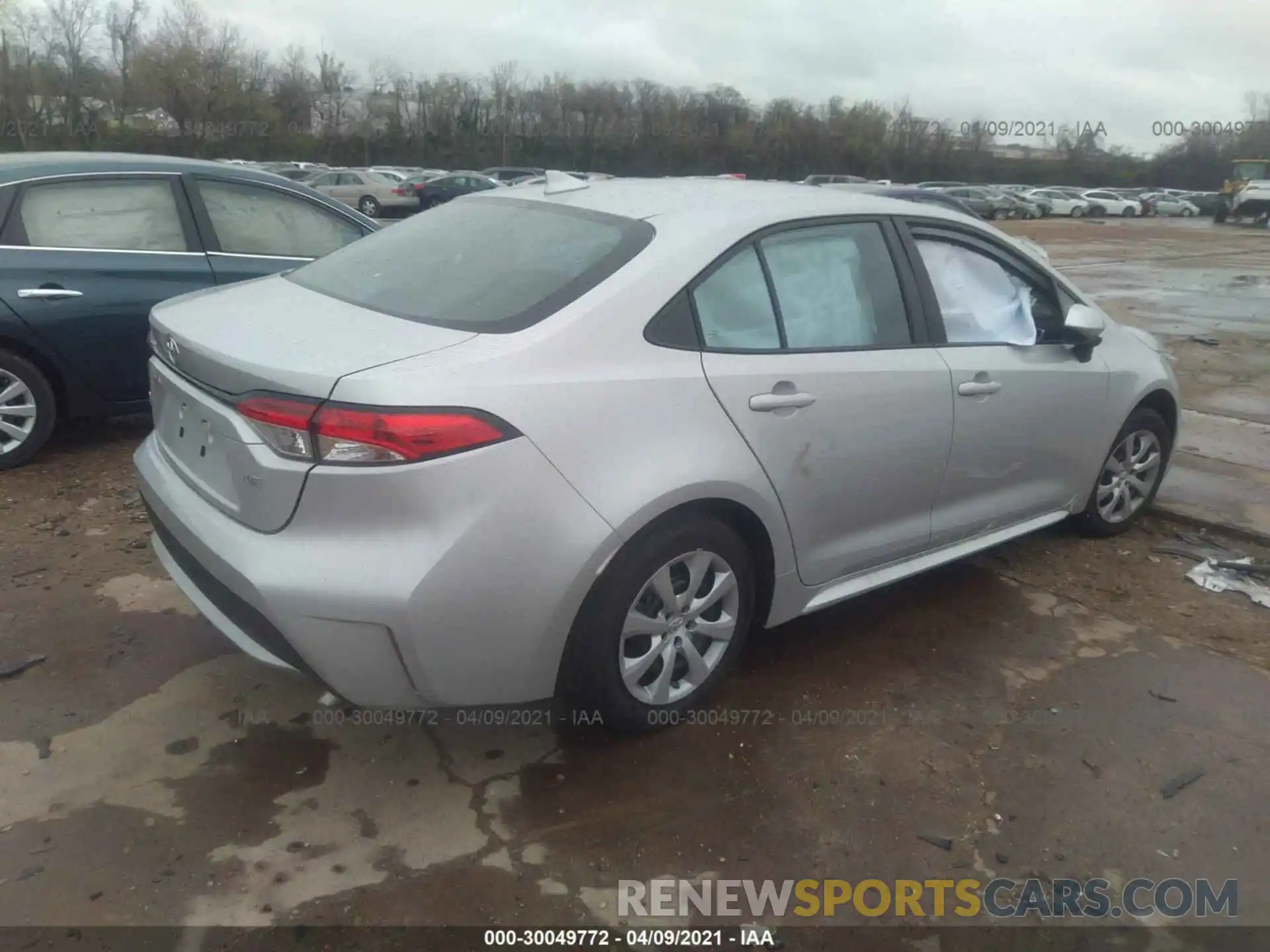 4 Photograph of a damaged car 5YFEPMAEXMP175550 TOYOTA COROLLA 2021