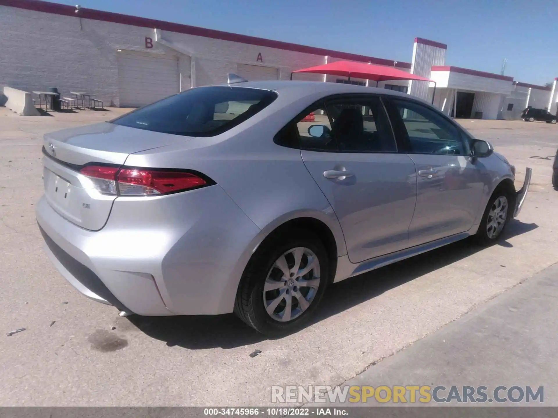 4 Photograph of a damaged car 5YFEPMAEXMP180361 TOYOTA COROLLA 2021