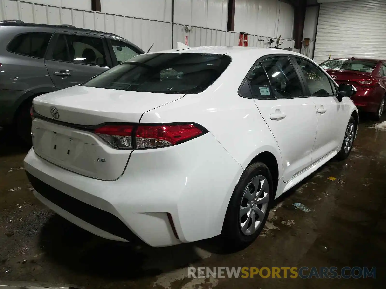 4 Photograph of a damaged car 5YFEPMAEXMP182174 TOYOTA COROLLA 2021