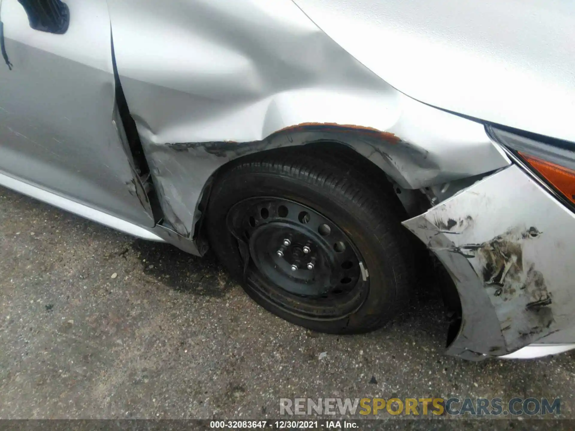 6 Photograph of a damaged car 5YFEPMAEXMP183146 TOYOTA COROLLA 2021