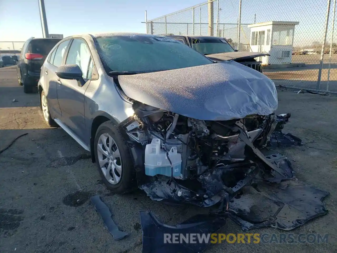 1 Photograph of a damaged car 5YFEPMAEXMP206408 TOYOTA COROLLA 2021