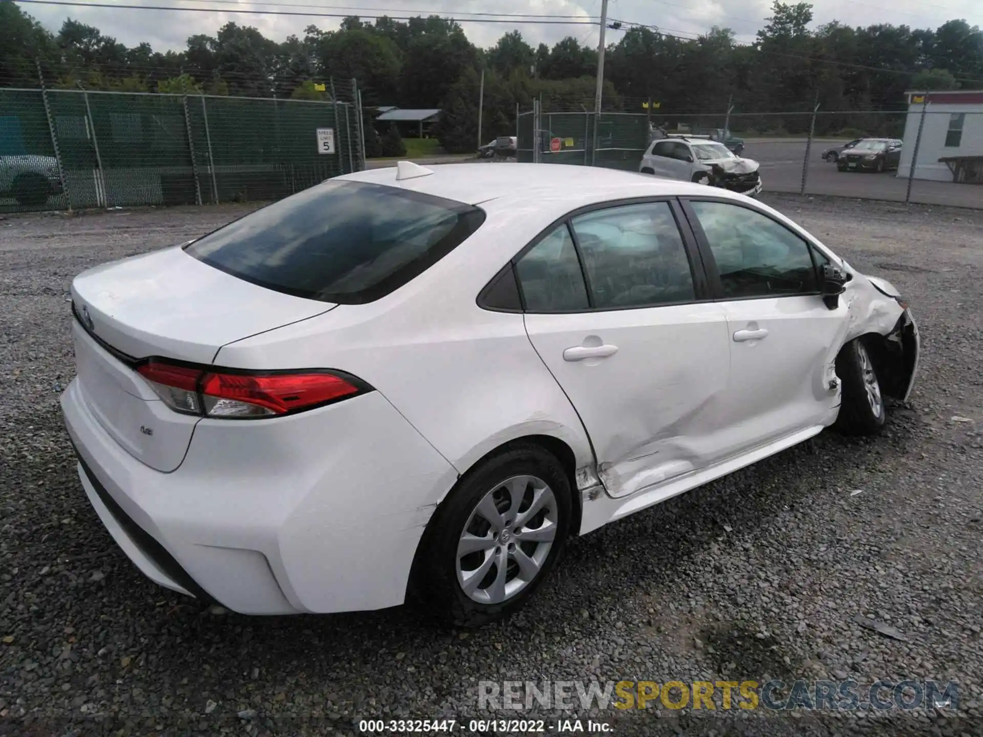 4 Photograph of a damaged car 5YFEPMAEXMP209762 TOYOTA COROLLA 2021