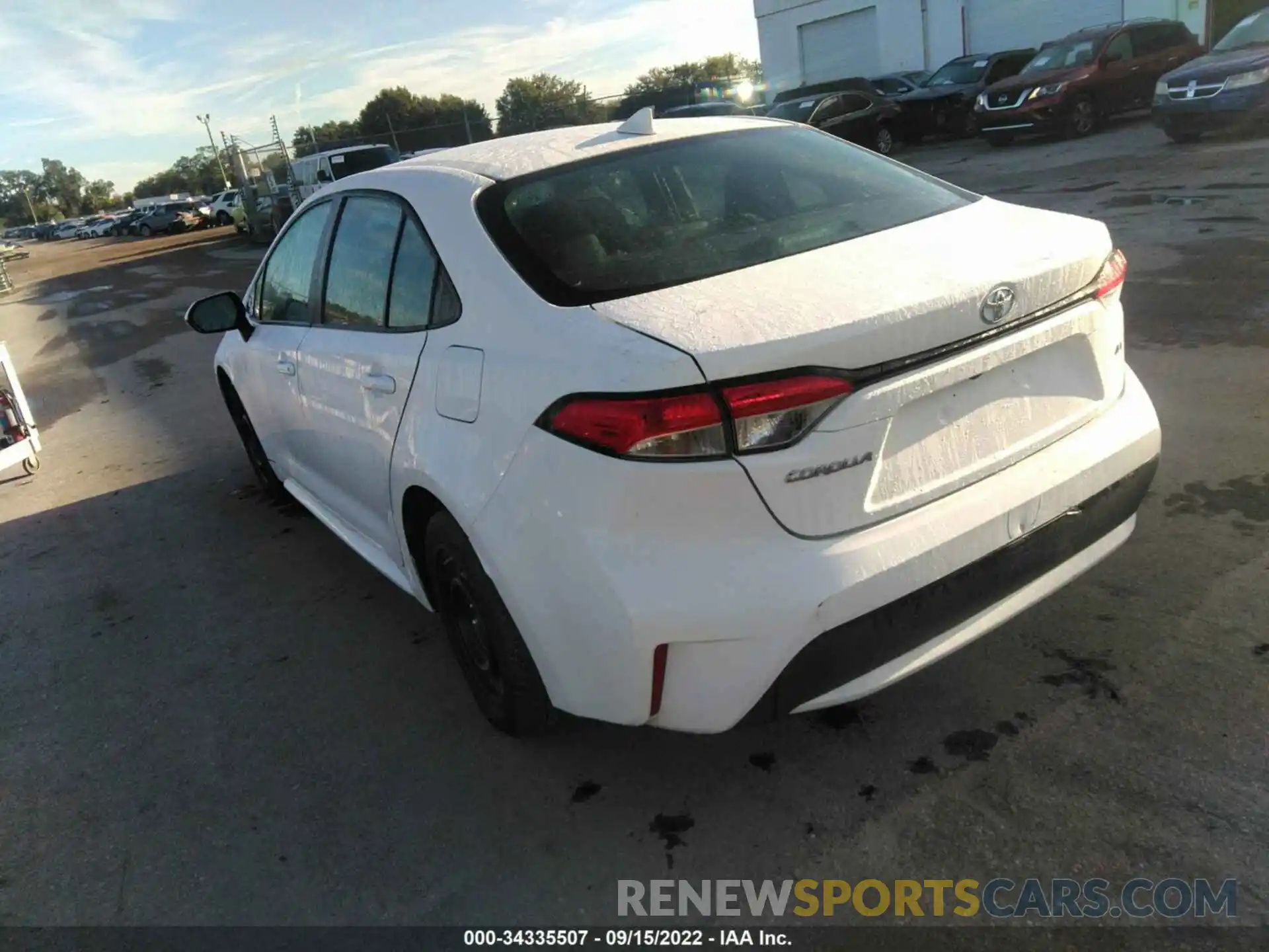 3 Photograph of a damaged car 5YFEPMAEXMP211334 TOYOTA COROLLA 2021