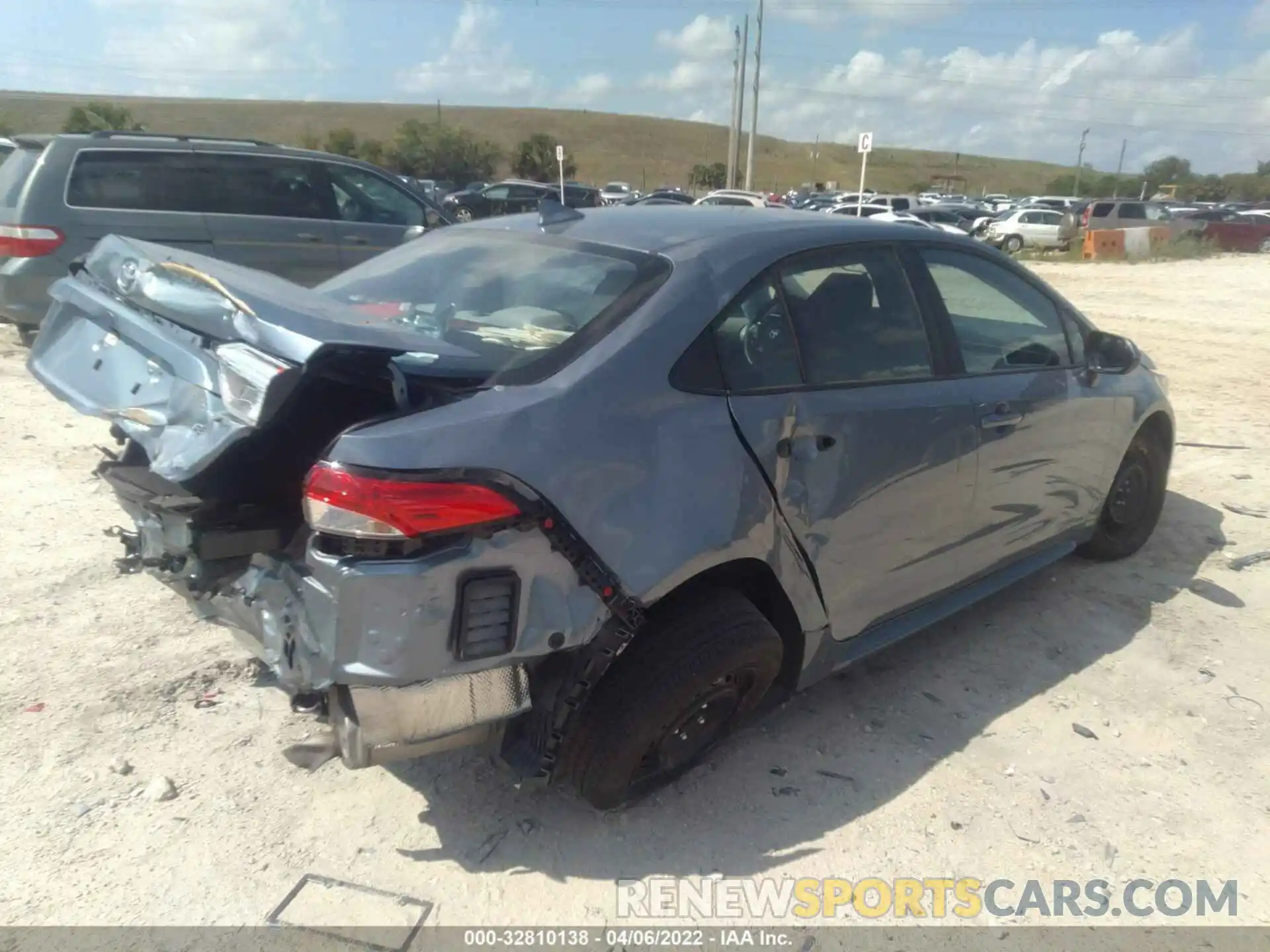 4 Photograph of a damaged car 5YFEPMAEXMP212077 TOYOTA COROLLA 2021