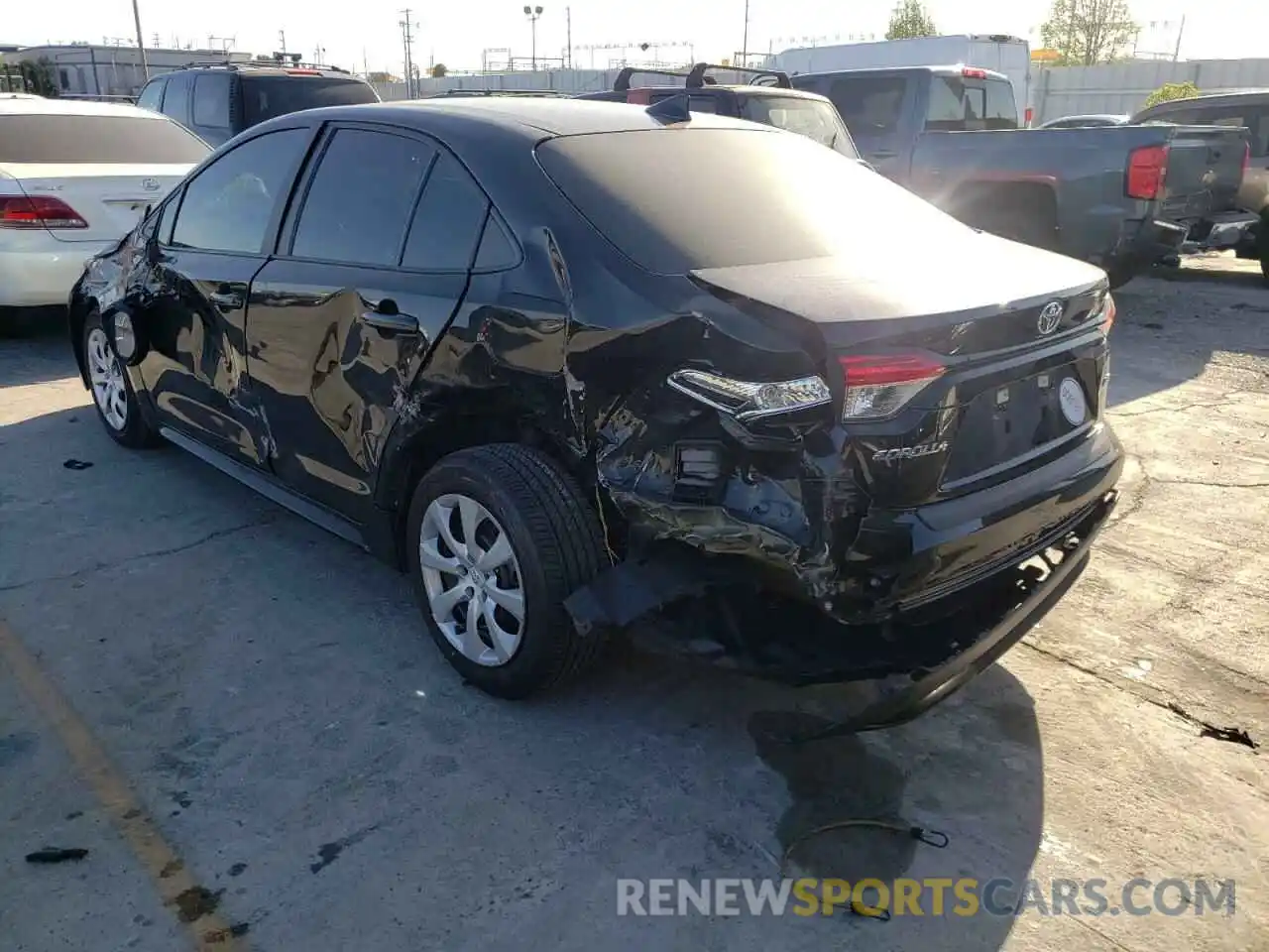 3 Photograph of a damaged car 5YFEPMAEXMP212273 TOYOTA COROLLA 2021