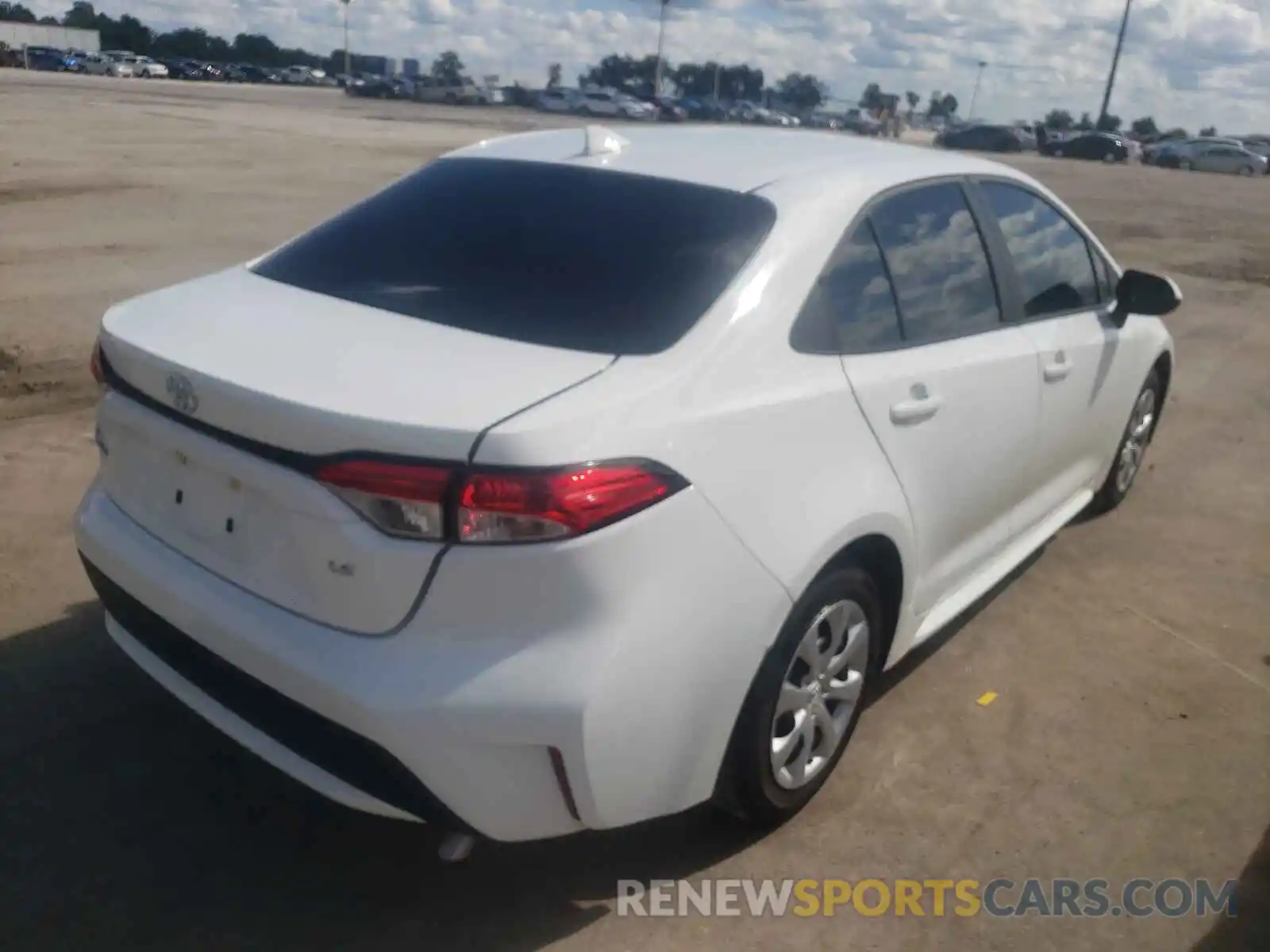 4 Photograph of a damaged car 5YFEPMAEXMP213925 TOYOTA COROLLA 2021