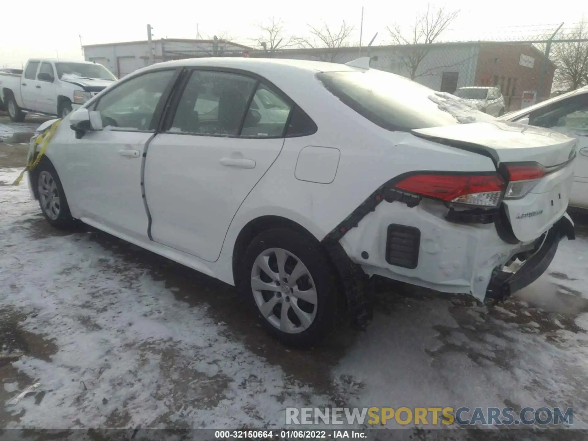 3 Photograph of a damaged car 5YFEPMAEXMP218378 TOYOTA COROLLA 2021