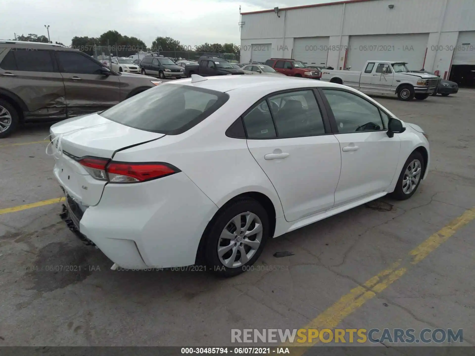 4 Photograph of a damaged car 5YFEPMAEXMP219868 TOYOTA COROLLA 2021