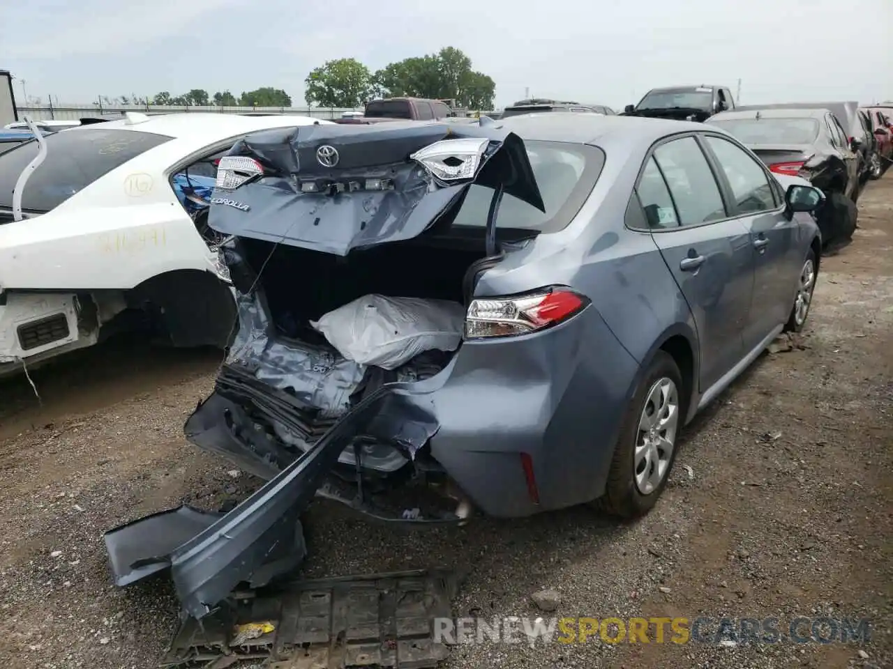 4 Photograph of a damaged car 5YFEPMAEXMP223015 TOYOTA COROLLA 2021