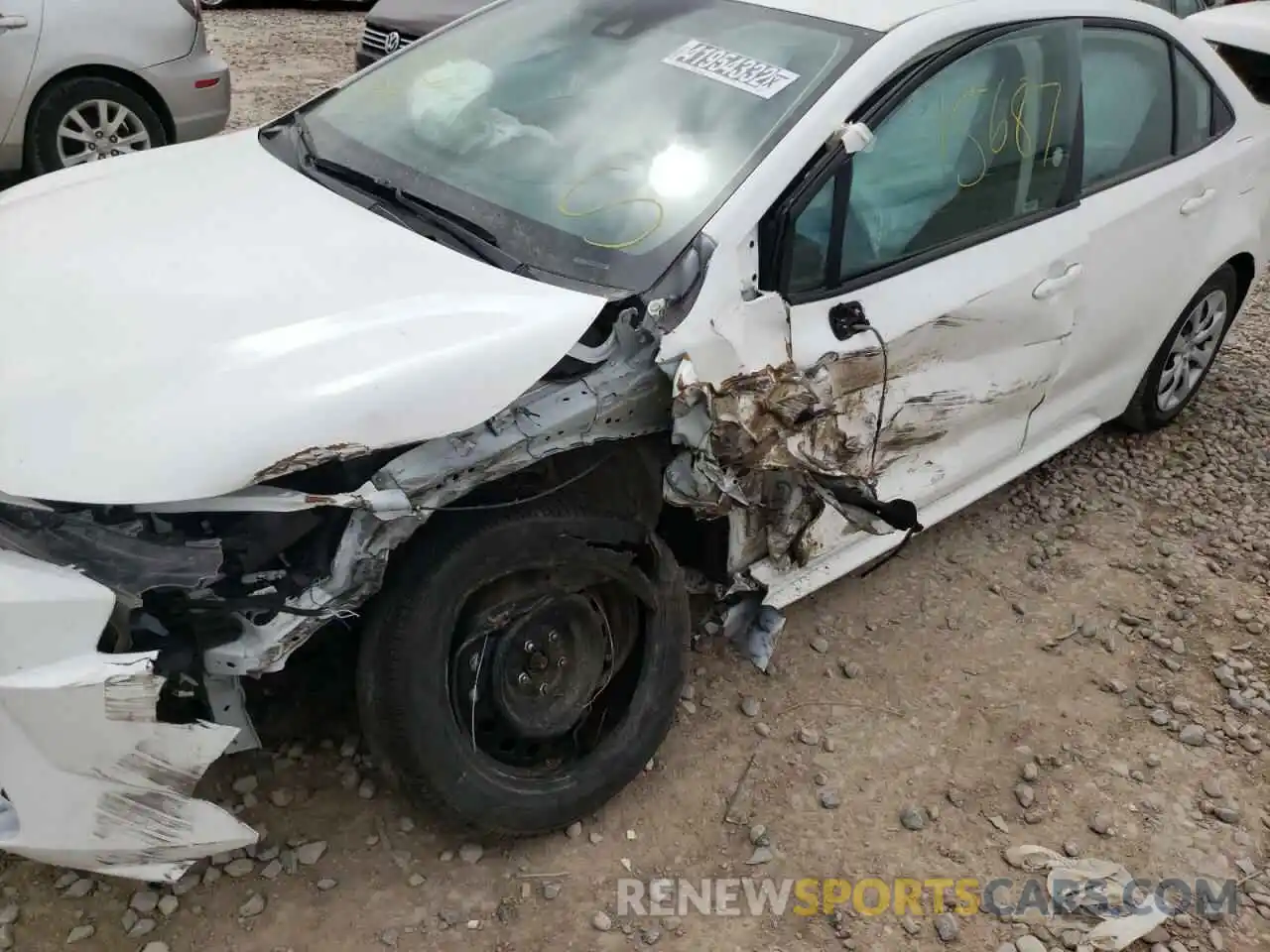 9 Photograph of a damaged car 5YFEPMAEXMP223595 TOYOTA COROLLA 2021