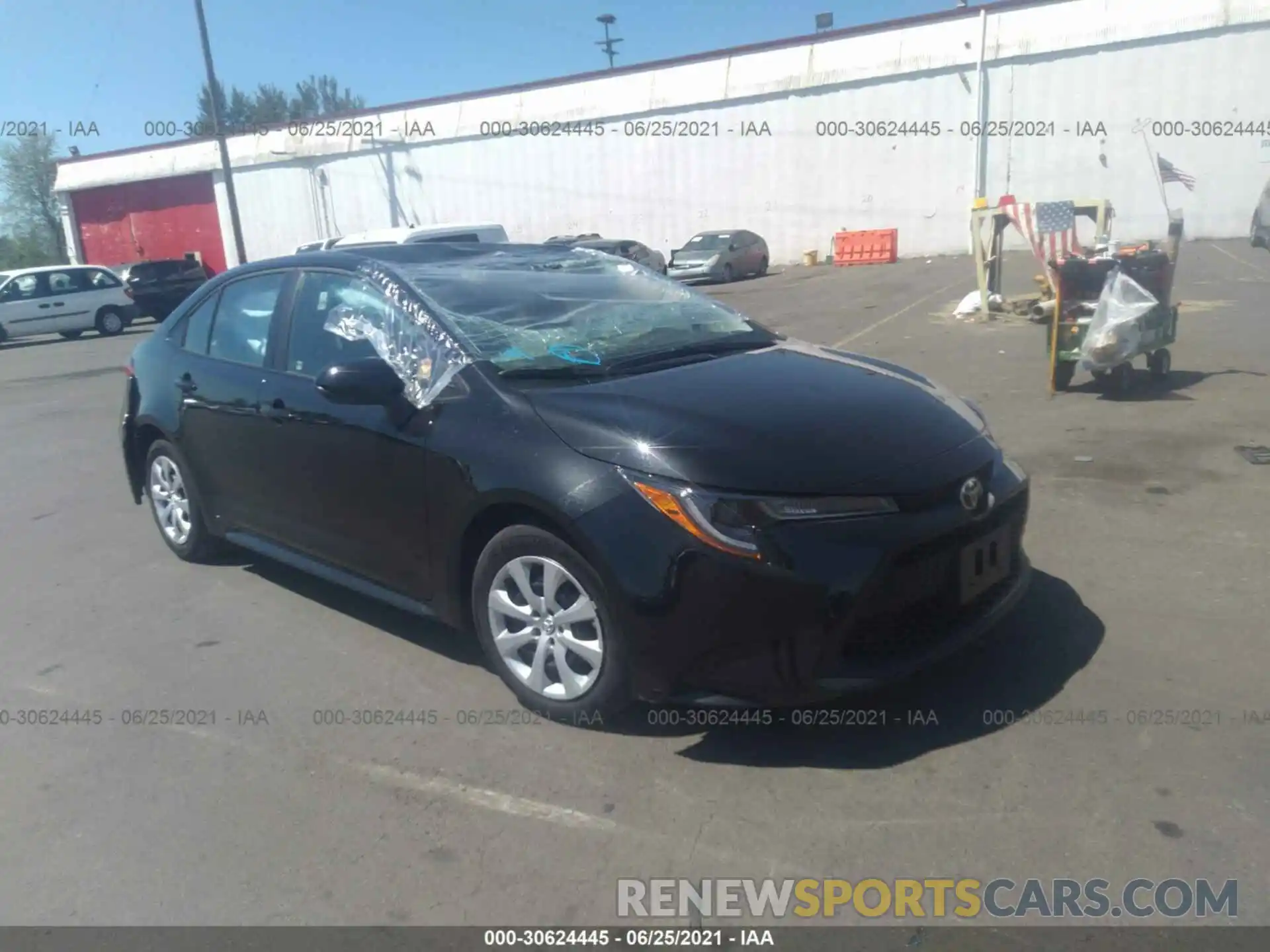 1 Photograph of a damaged car 5YFEPMAEXMP224021 TOYOTA COROLLA 2021