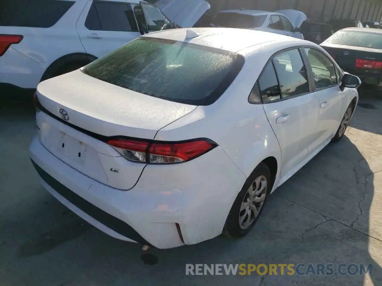 4 Photograph of a damaged car 5YFEPMAEXMP224102 TOYOTA COROLLA 2021