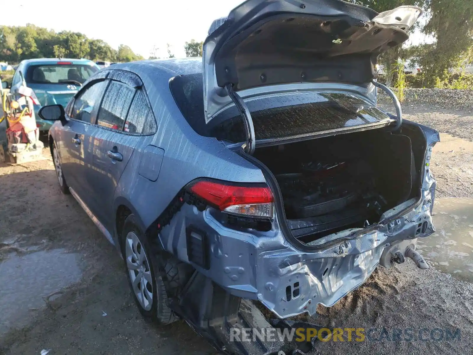 3 Photograph of a damaged car 5YFEPMAEXMP224195 TOYOTA COROLLA 2021