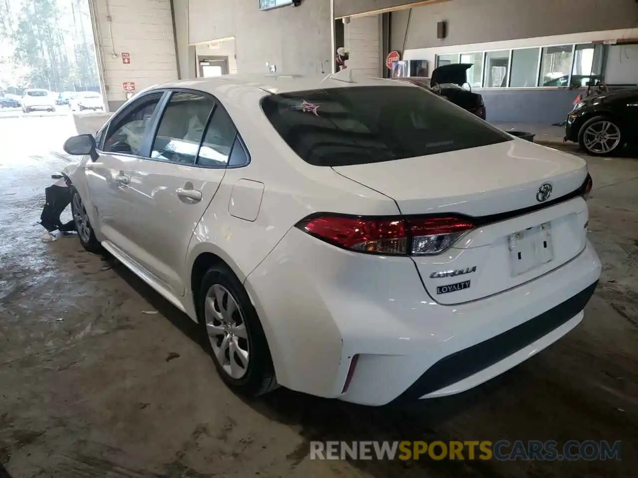 3 Photograph of a damaged car 5YFEPMAEXMP226349 TOYOTA COROLLA 2021