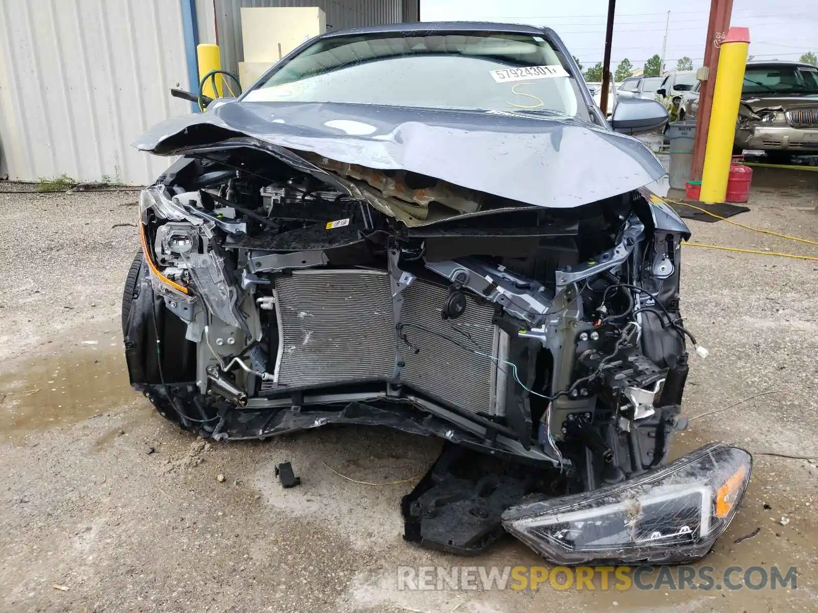 9 Photograph of a damaged car 5YFEPMAEXMP228344 TOYOTA COROLLA 2021